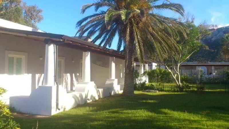 Residence I Pagghiari Bungalow Вулькано Екстер'єр фото
